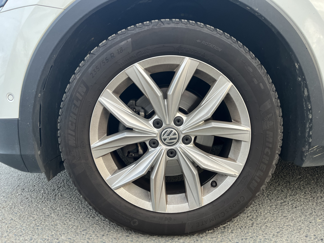 Volkswagen Tiguan — 19