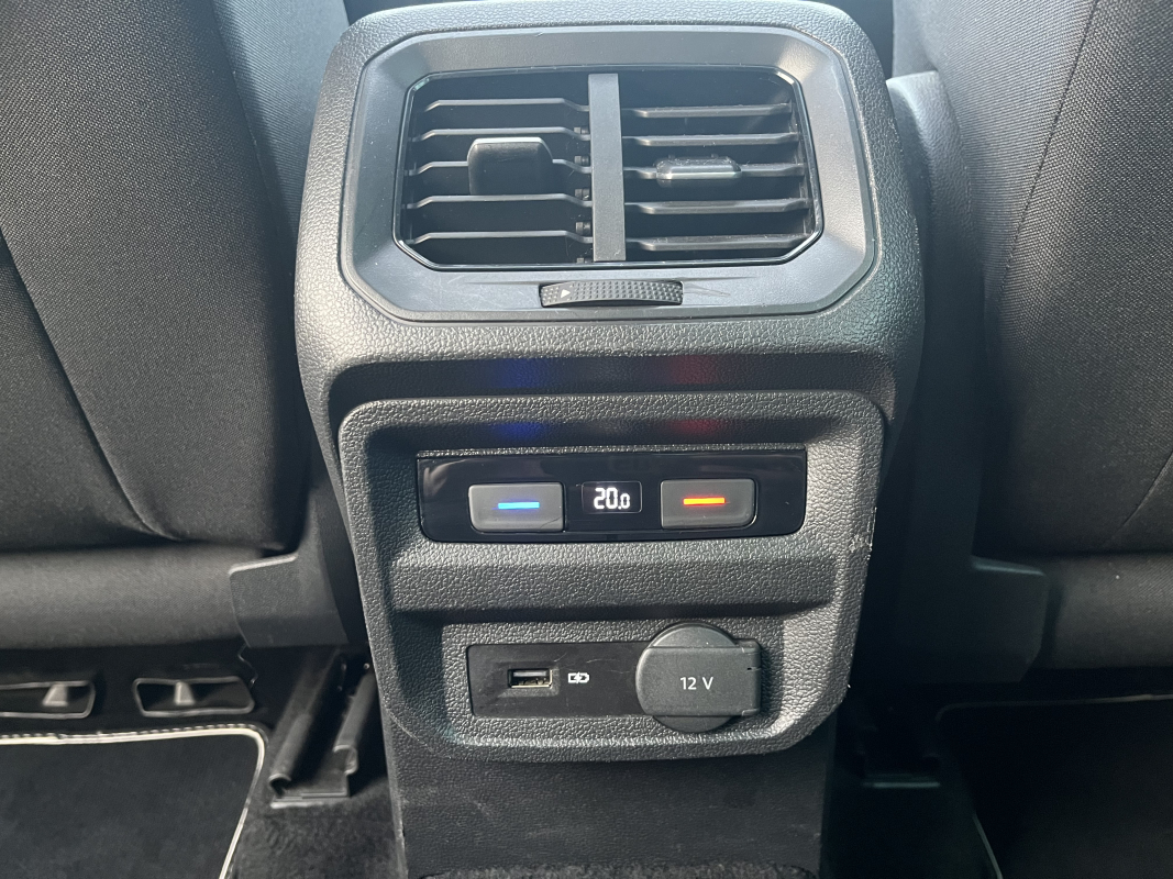Volkswagen Tiguan — 34