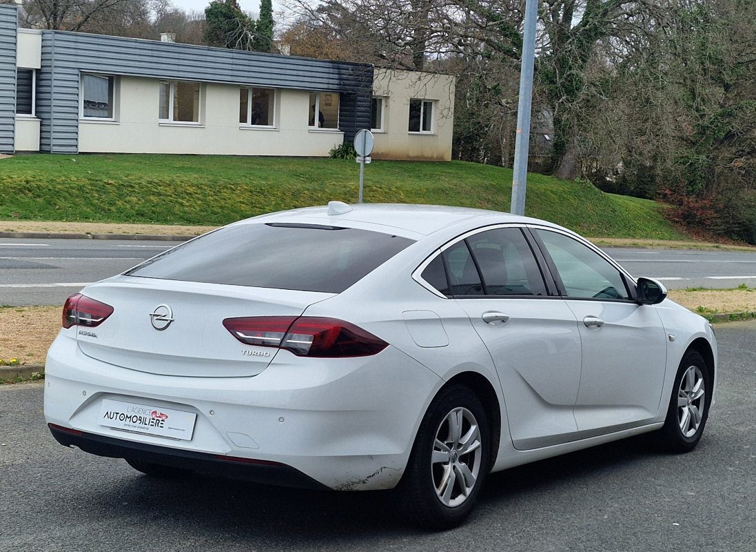 Opel Insignia Grand Sport — 6