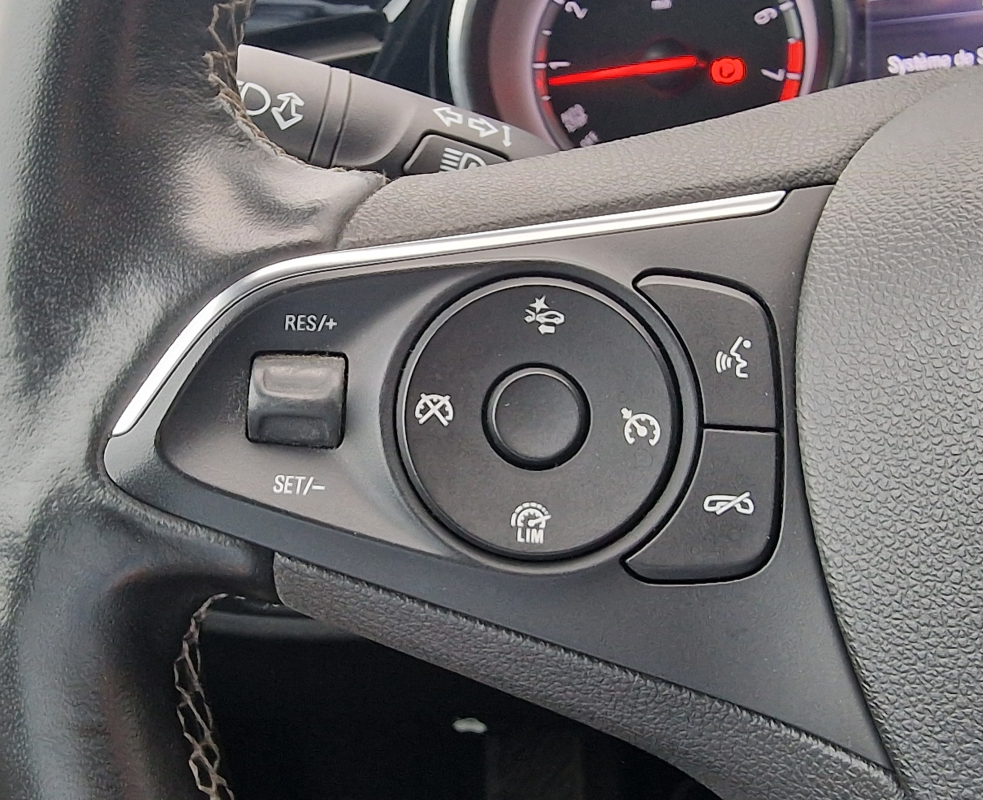 Opel Insignia Grand Sport — 13