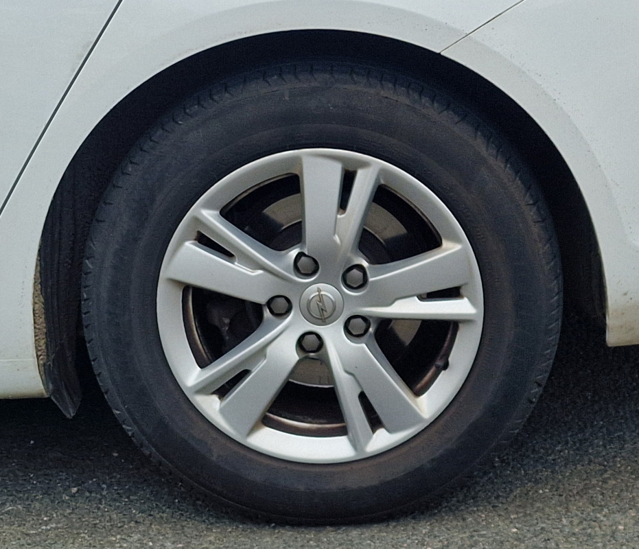 Opel Insignia Grand Sport — 23