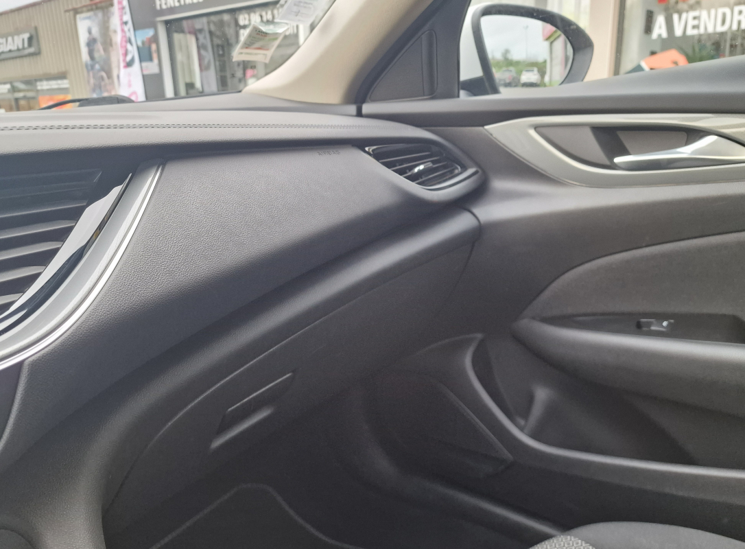 Opel Insignia Grand Sport — 28