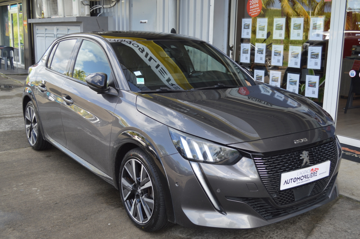 Peugeot 208 — 2