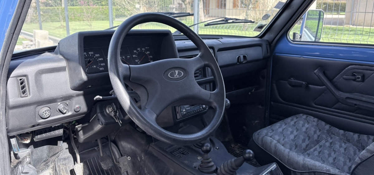 Lada Niva — 9