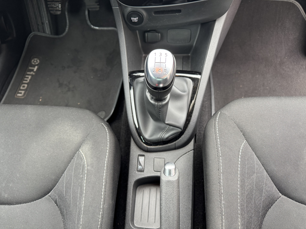 Renault Clio — 18
