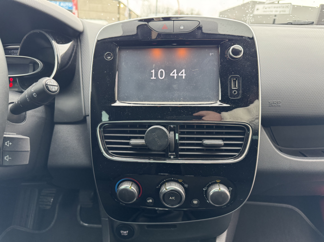 Renault Clio — 22