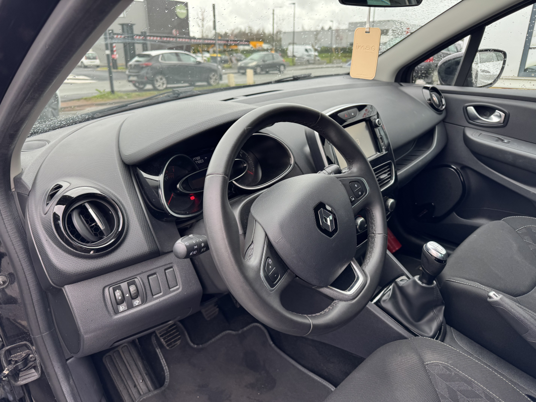 Renault Clio — 11