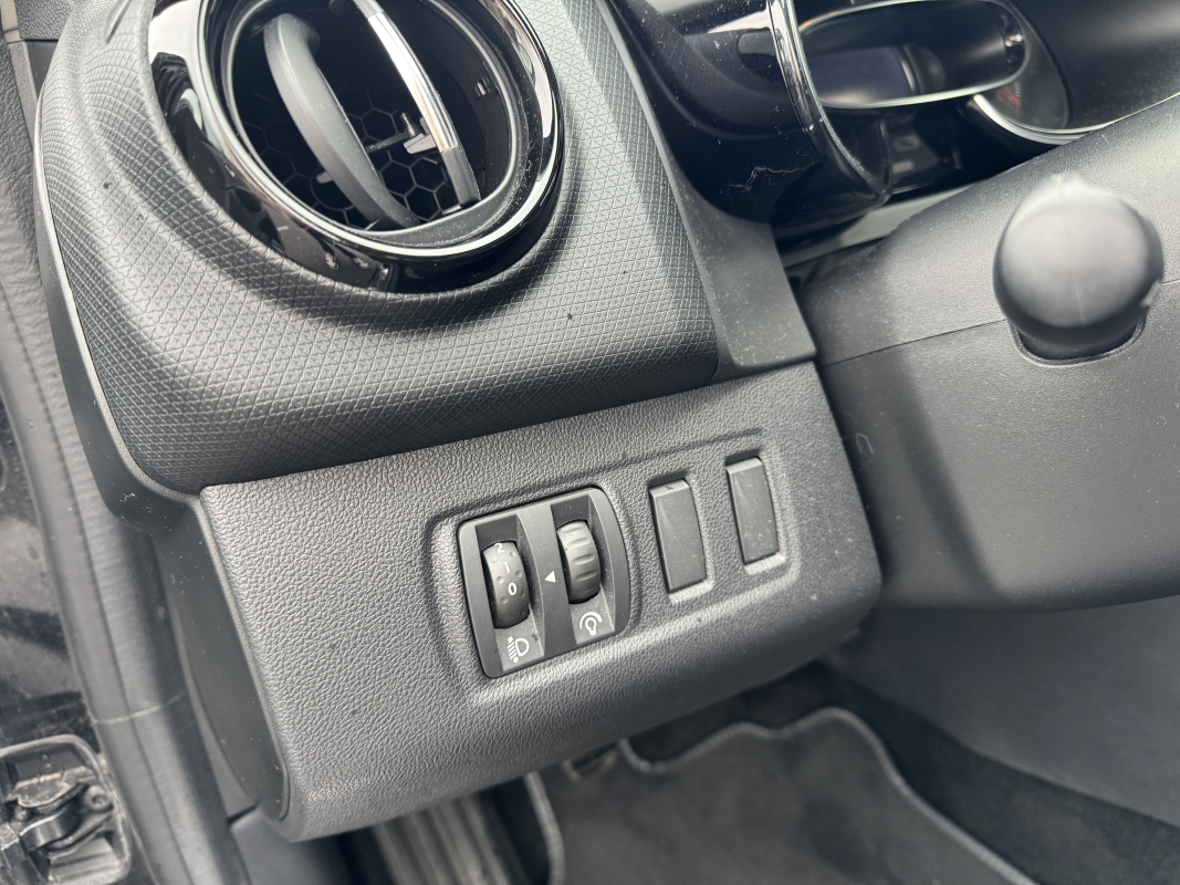 Renault Clio — 23