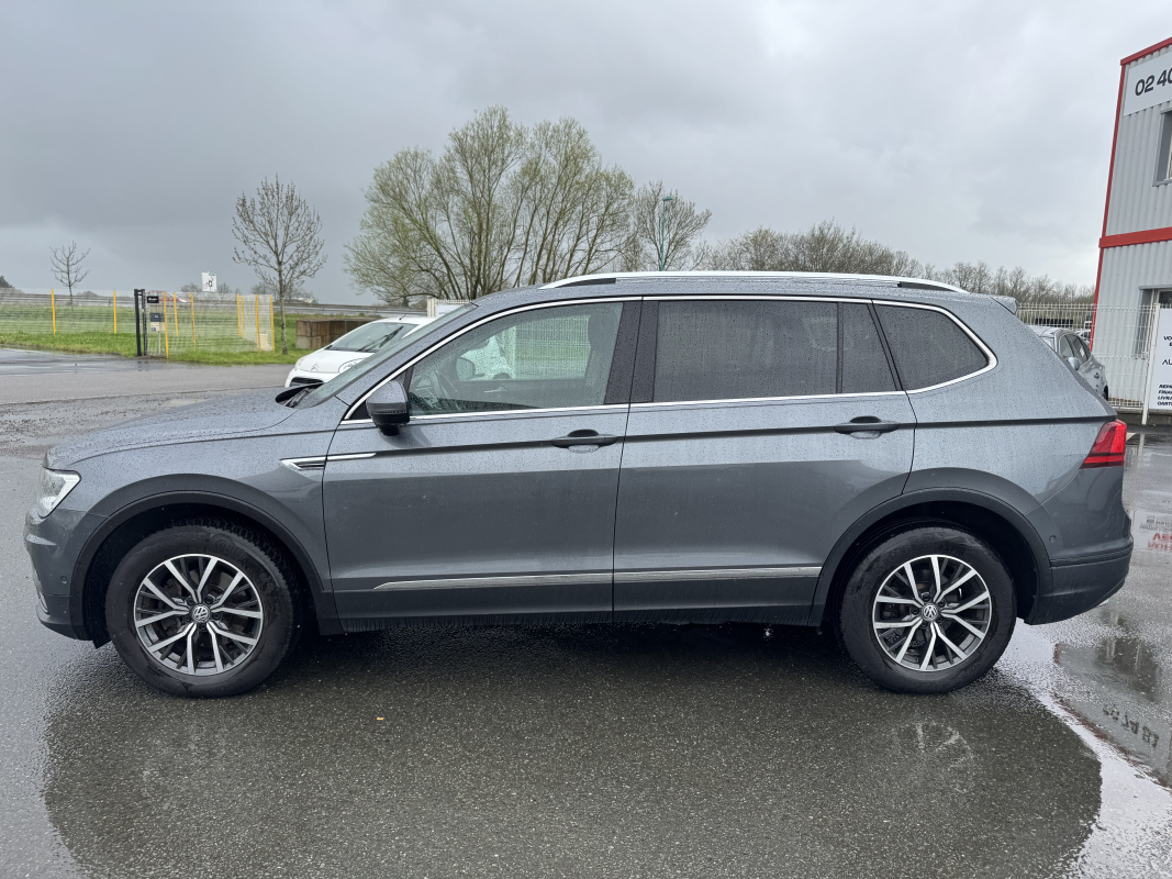 Volkswagen Tiguan Allspace — 8