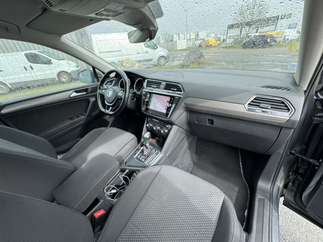 Volkswagen Tiguan Allspace — 12