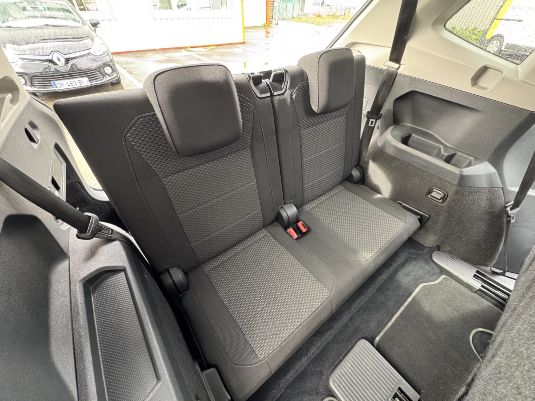 Volkswagen Tiguan Allspace — 16