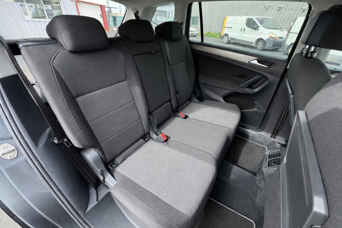 Volkswagen Tiguan Allspace — 14