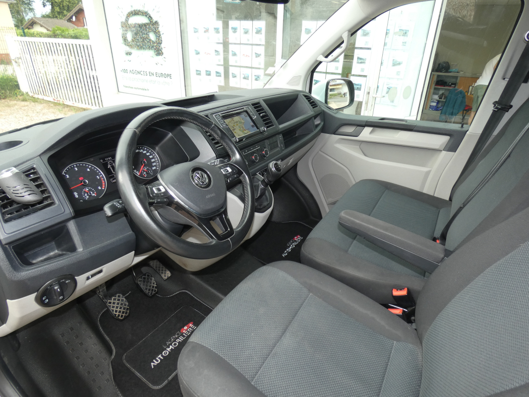 Volkswagen Transporter — 11