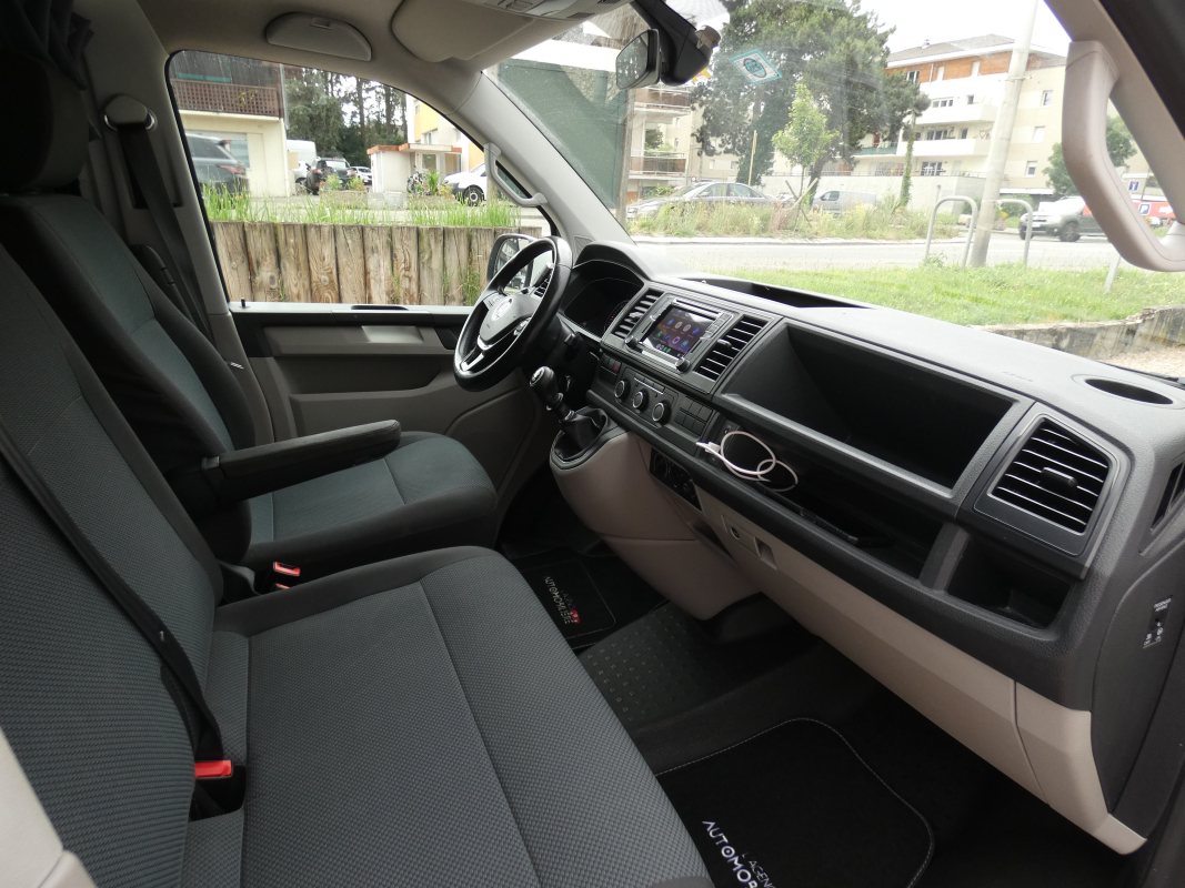 Volkswagen Transporter — 18