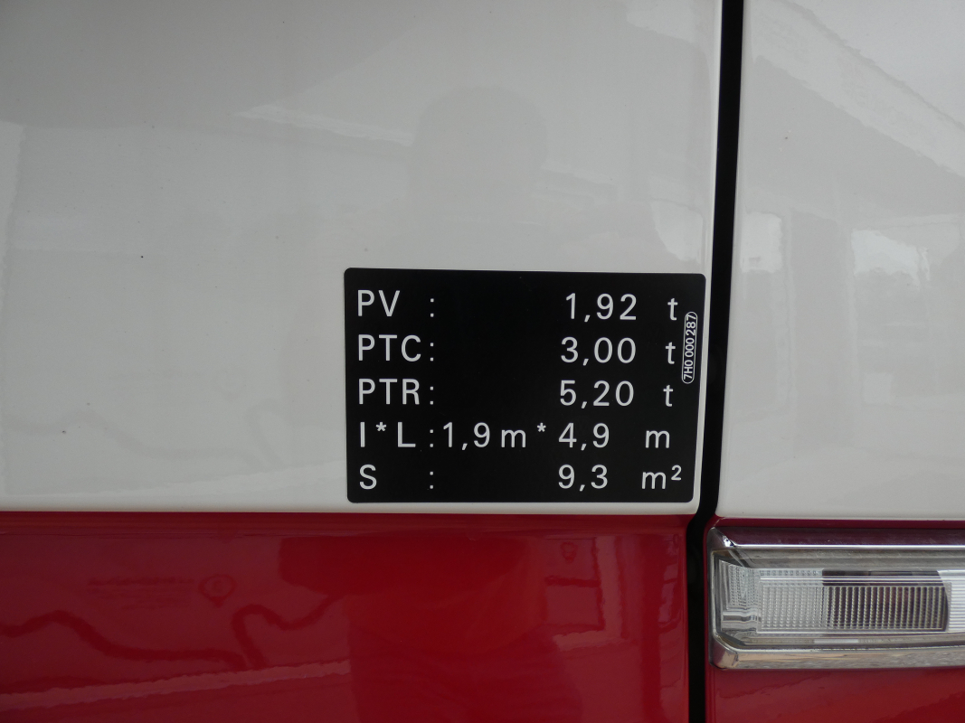 Volkswagen Transporter — 33
