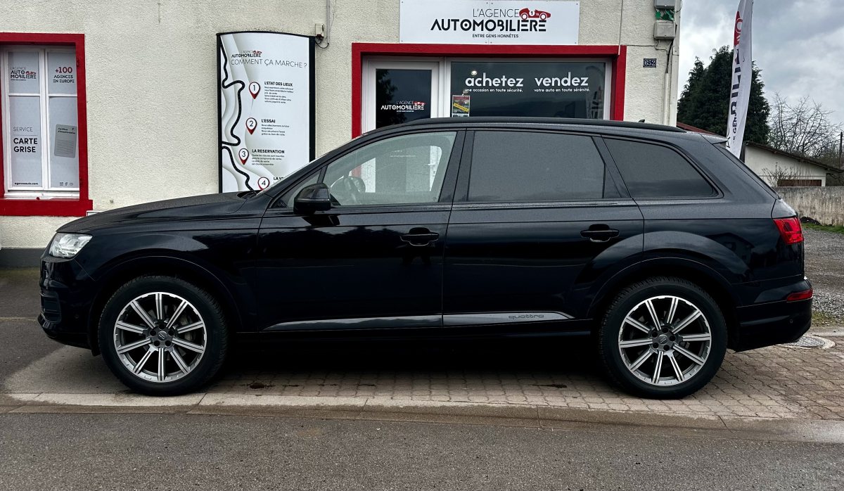 Audi Q7 — 7
