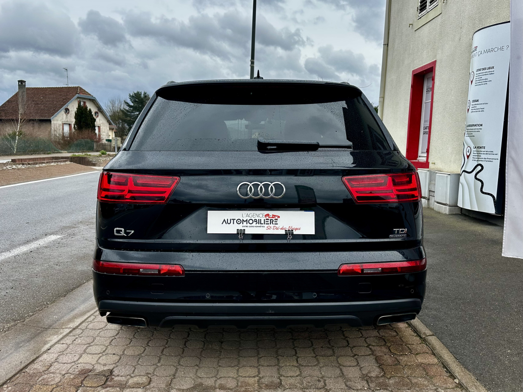 Audi Q7 — 5