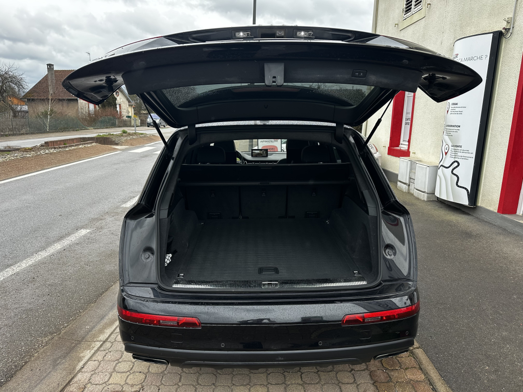 Audi Q7 — 22