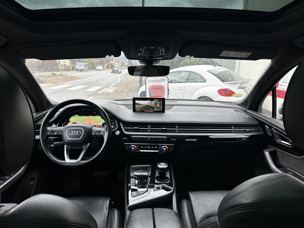 Audi Q7 — 14