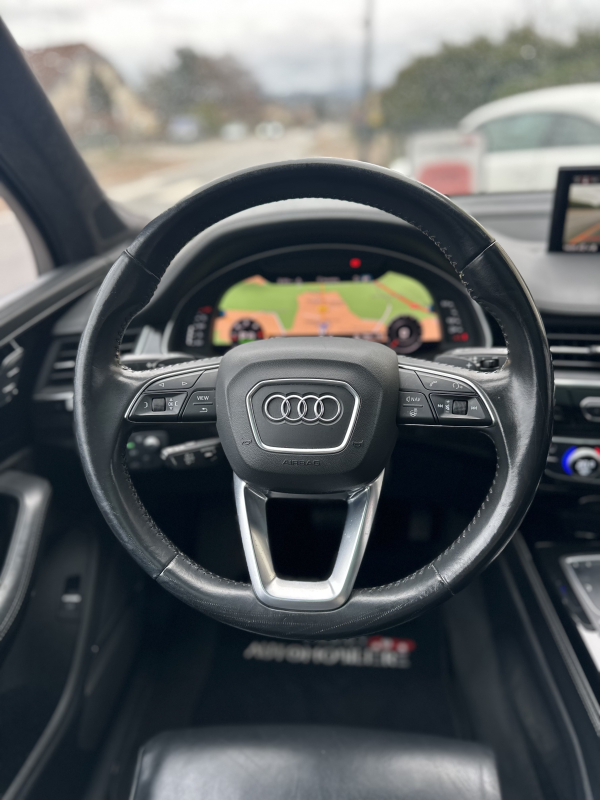 Audi Q7 — 26