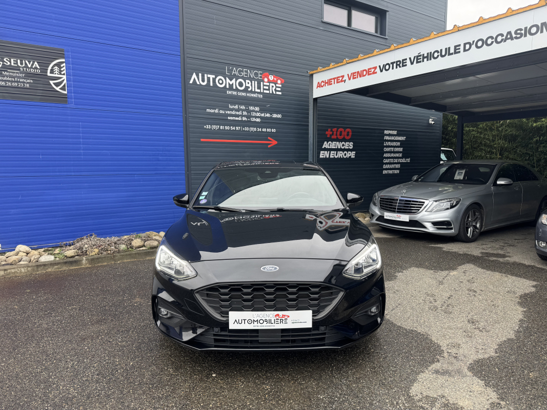 Ford Focus — 3