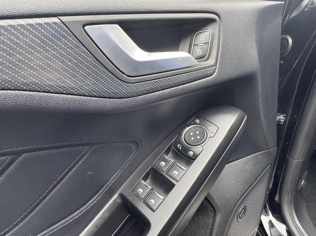 Ford Focus — 13