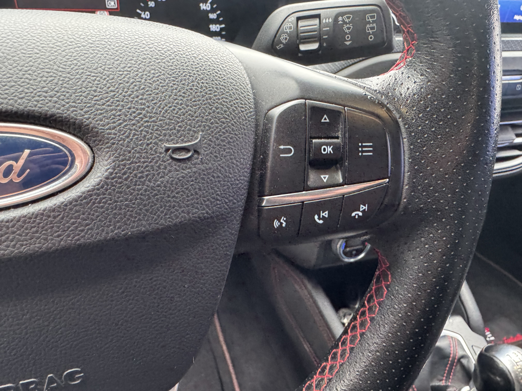 Ford Focus — 18