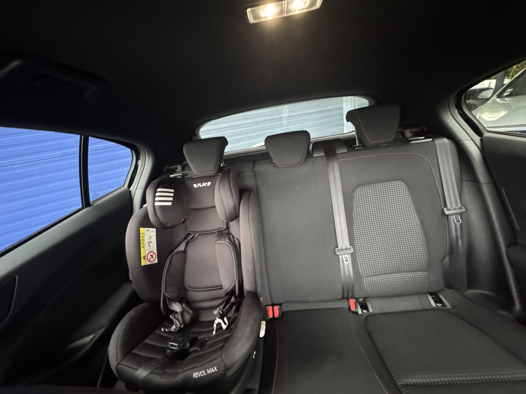 Ford Focus — 24