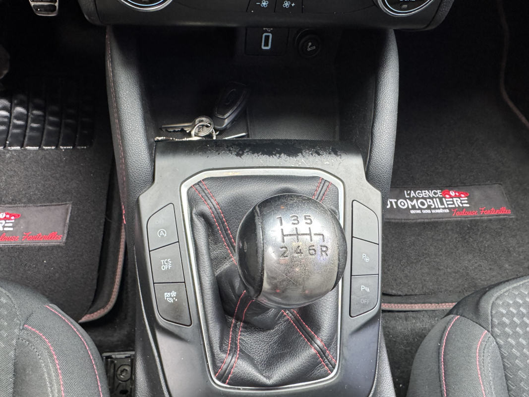 Ford Focus — 28
