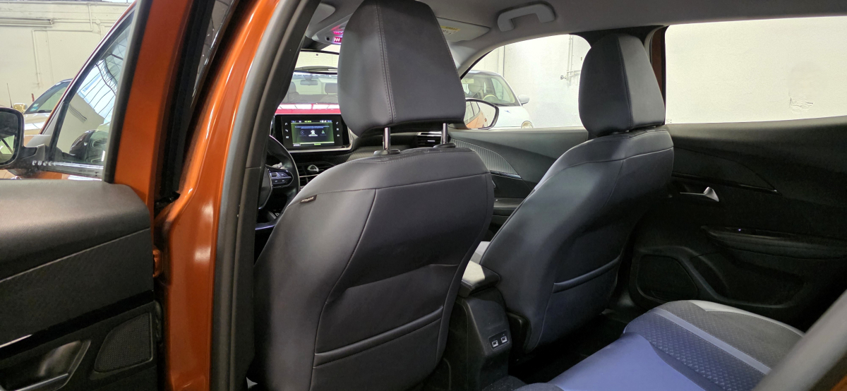 Peugeot 2008 — 24
