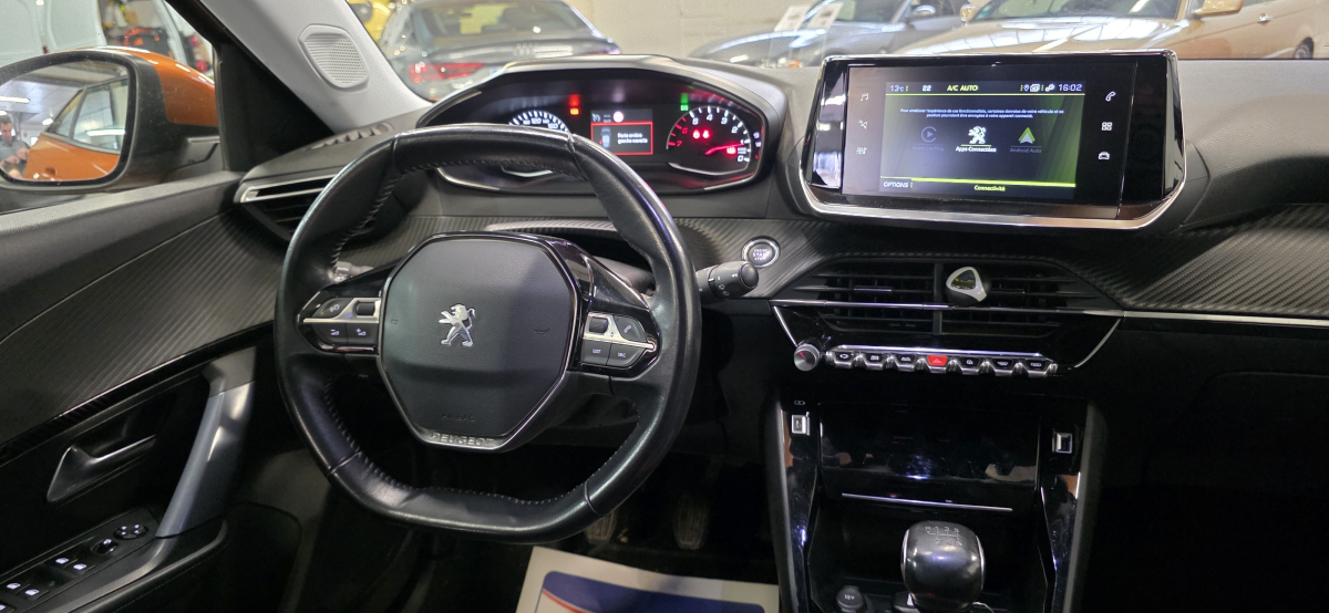 Peugeot 2008 — 22