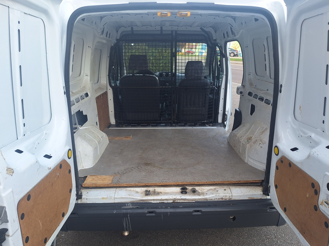 Ford Transit — 10