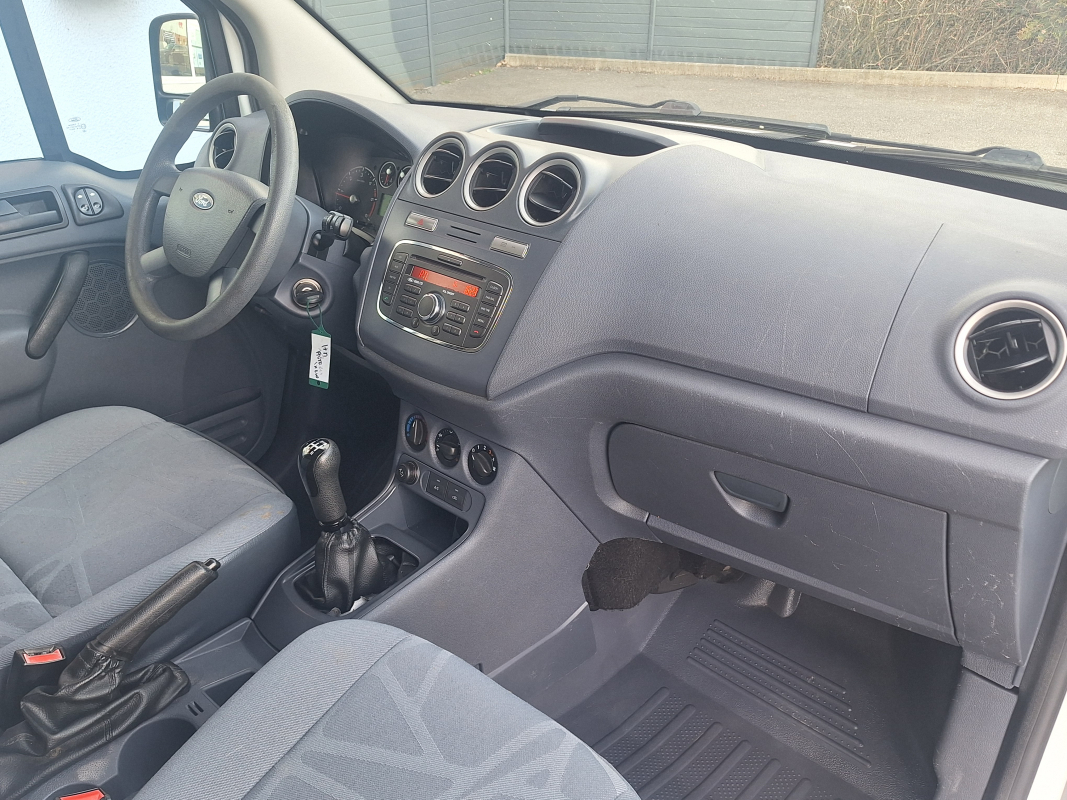 Ford Transit — 17