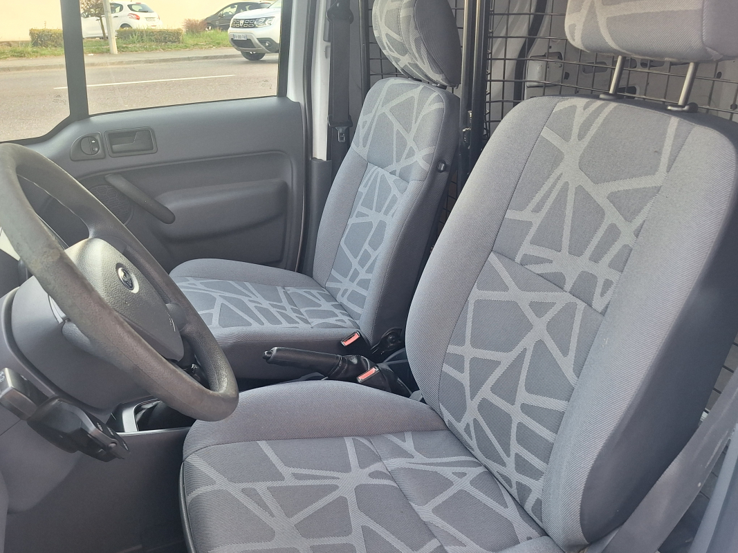 Ford Transit — 16