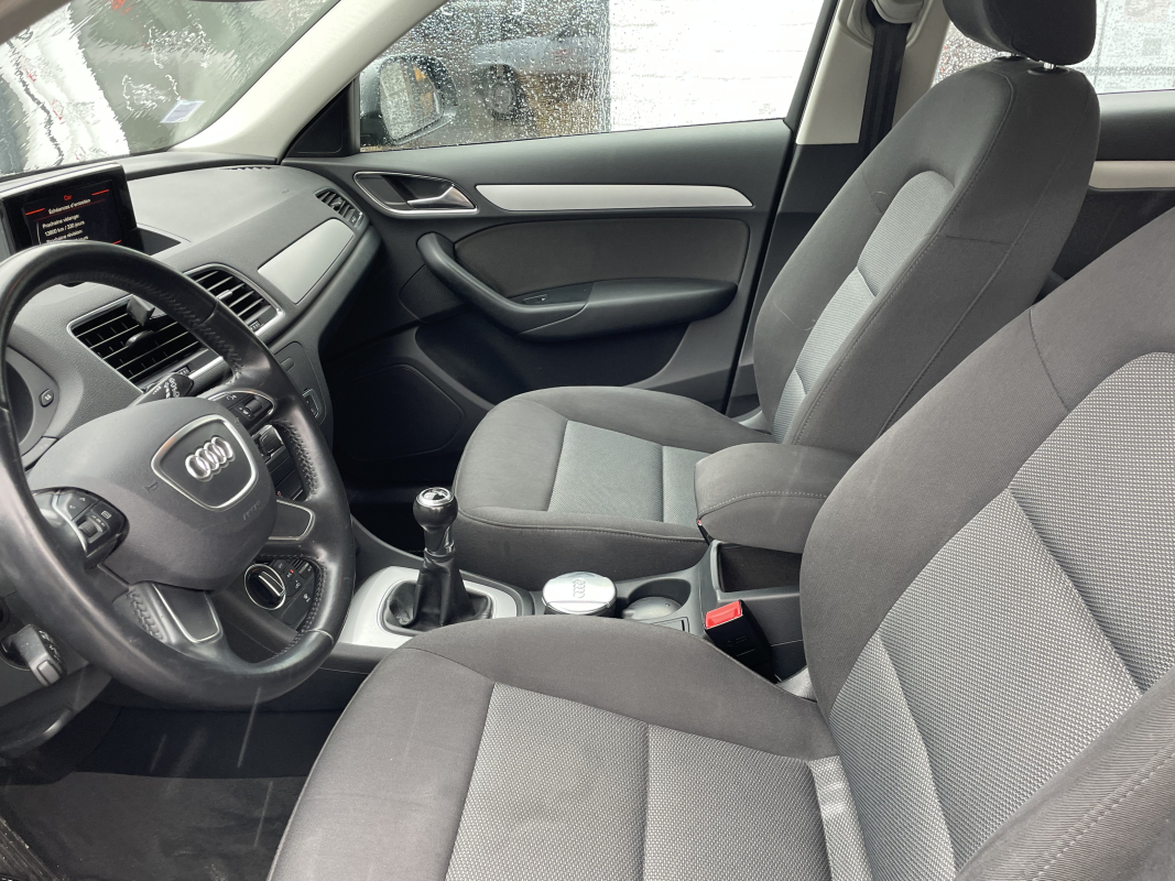 Audi Q3 — 13