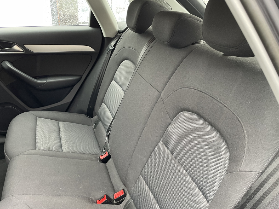 Audi Q3 — 15