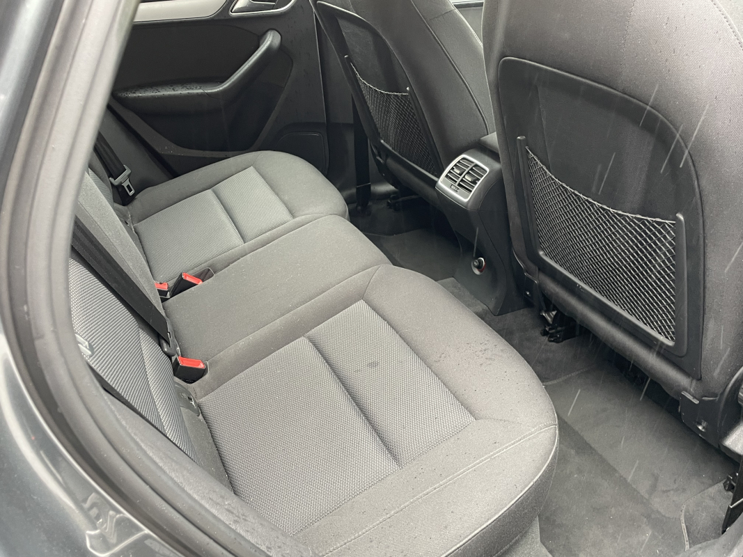 Audi Q3 — 16