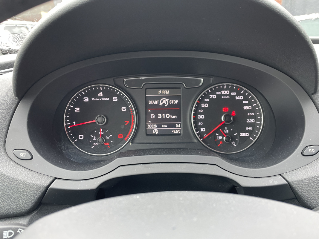 Audi Q3 — 23