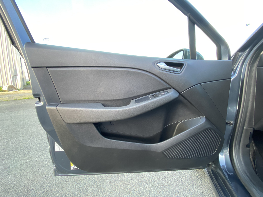 Renault Clio — 27
