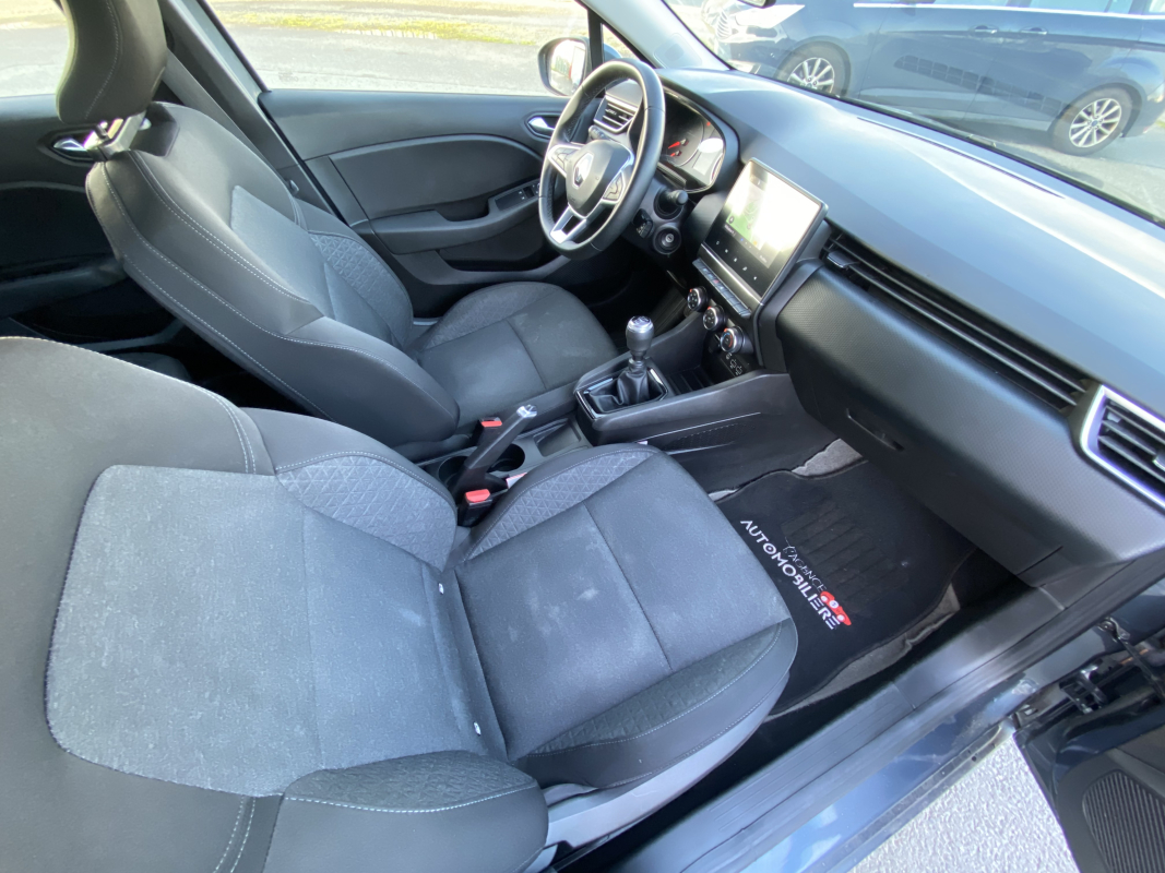 Renault Clio — 15
