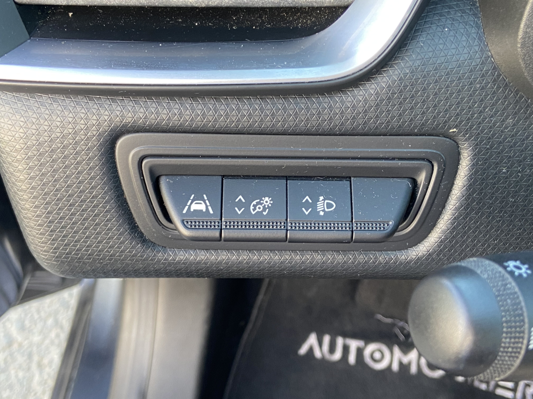 Renault Clio — 25