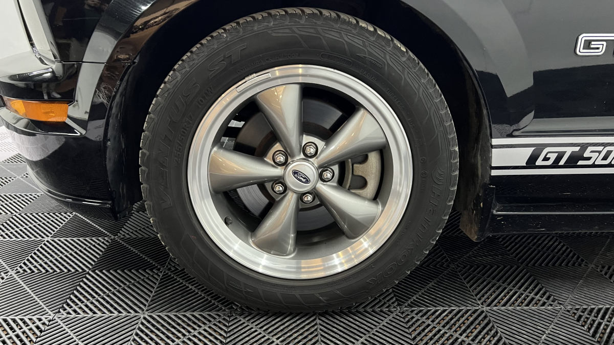 Ford Mustang — 17