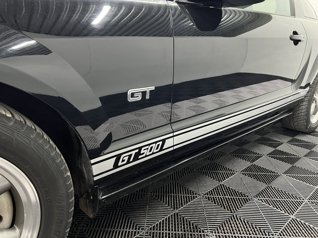 Ford Mustang — 22