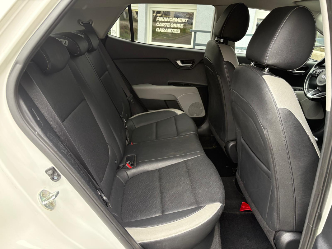 Kia Stonic — 9