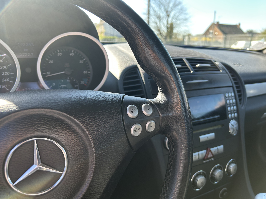 Mercedes SLK — 15