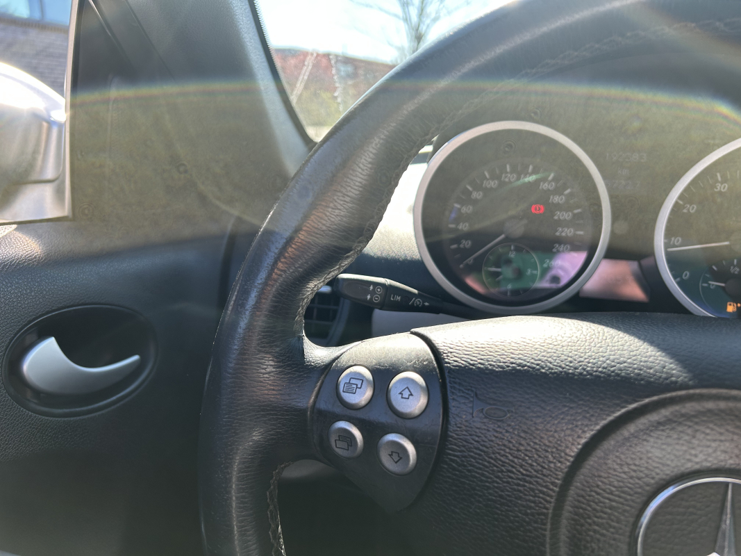 Mercedes SLK — 16