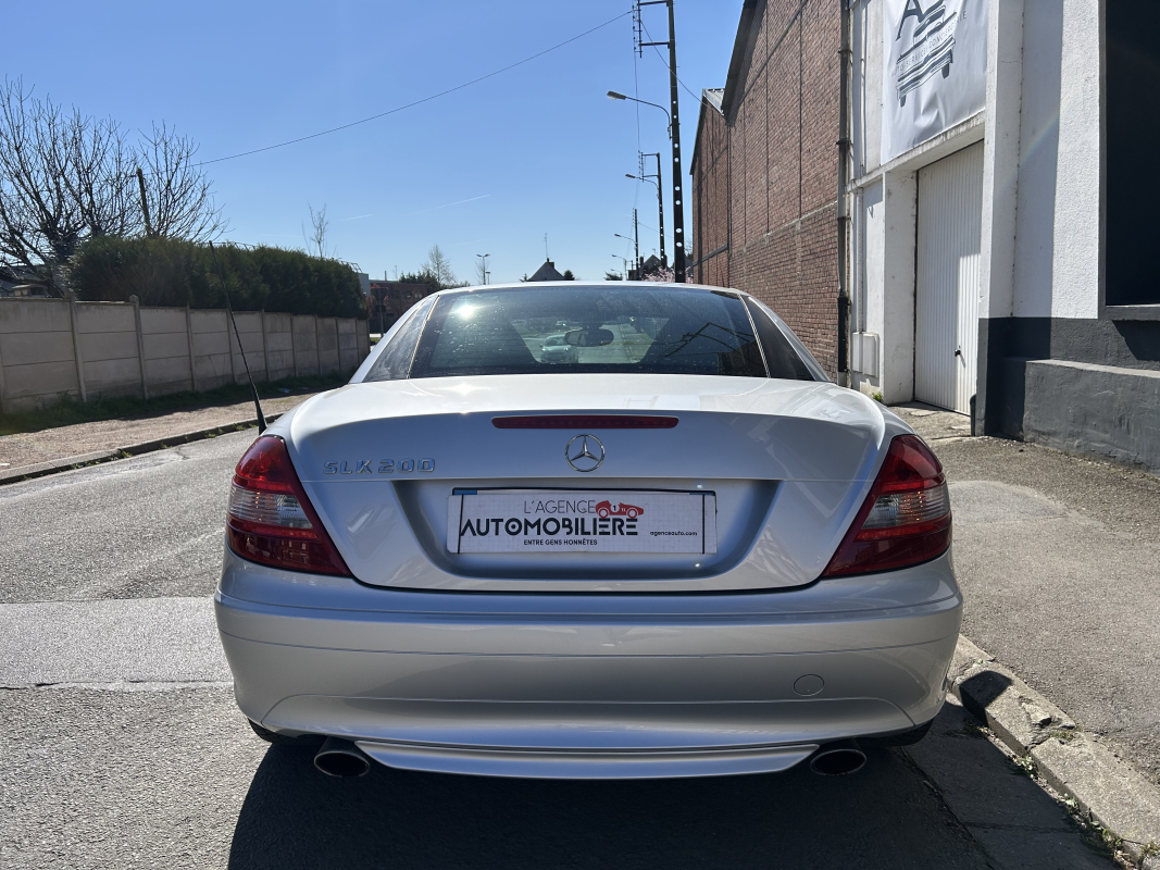 Mercedes SLK — 8