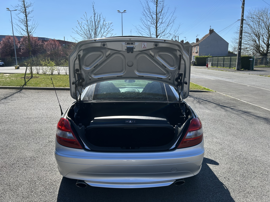 Mercedes SLK — 22