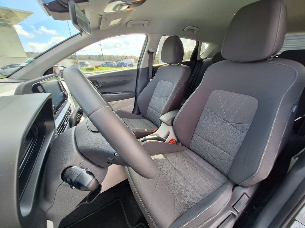 Hyundai Bayon — 9