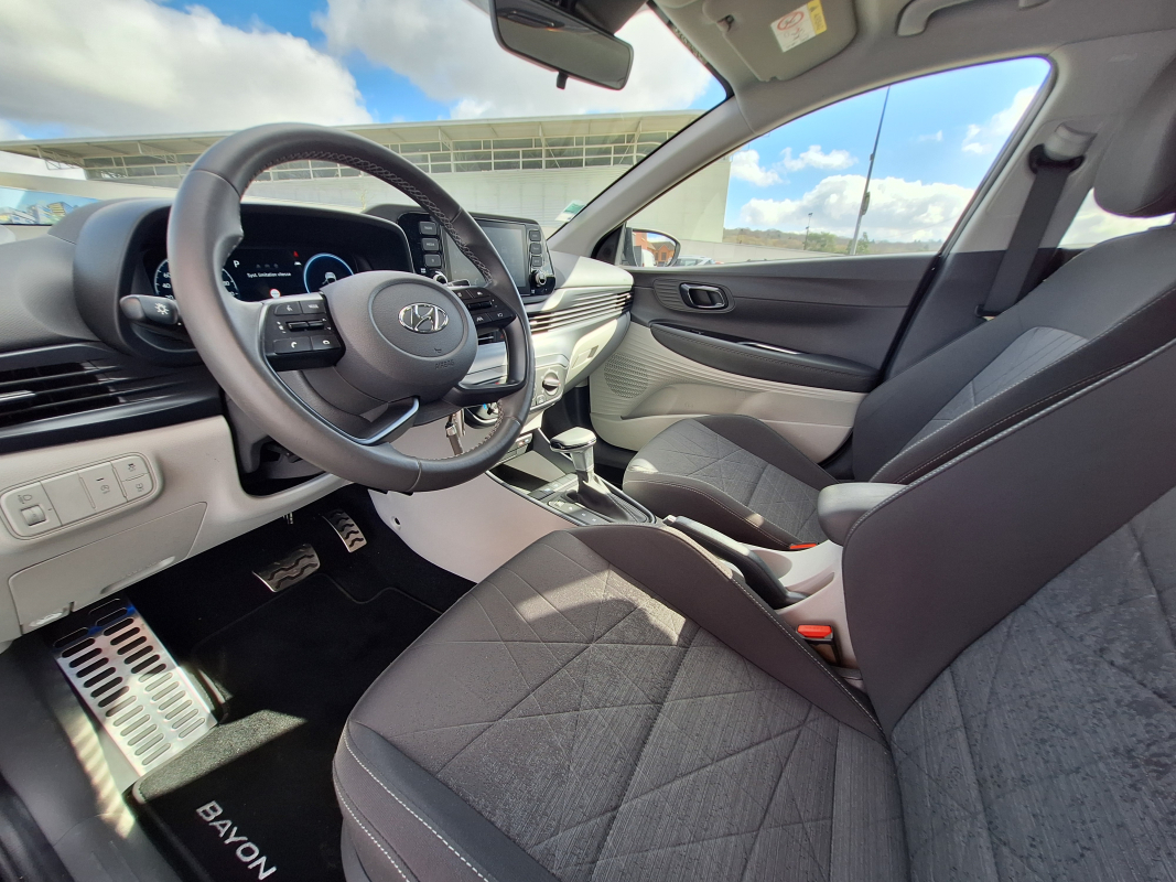Hyundai Bayon — 10
